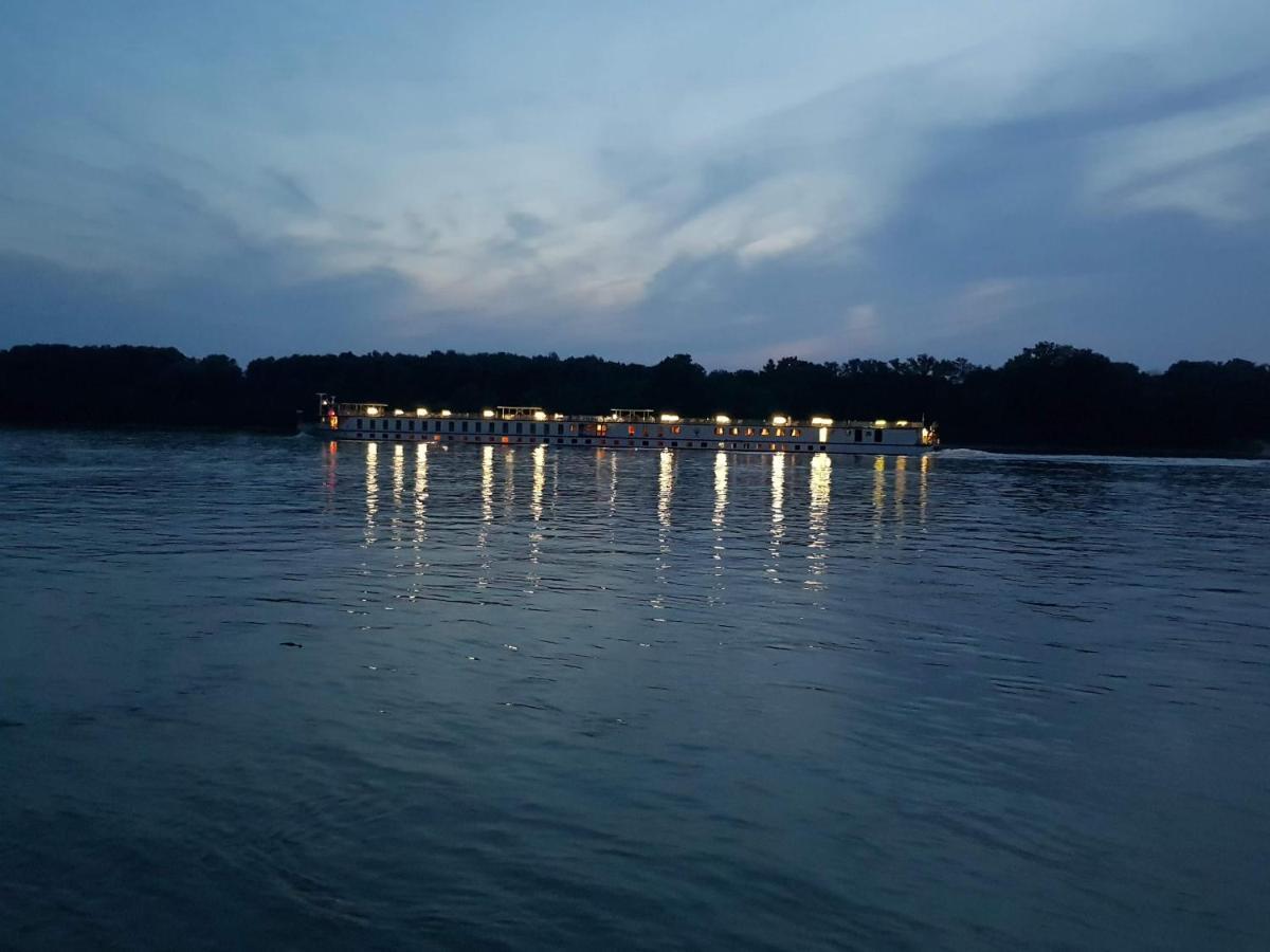 Duna Drava Vendeghaz Ersekcsanad Exterior photo