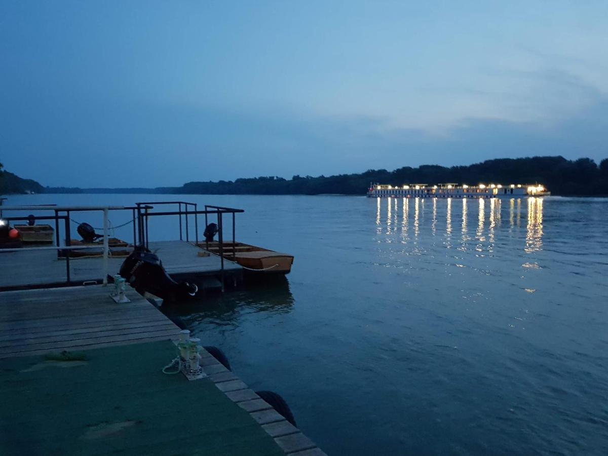 Duna Drava Vendeghaz Ersekcsanad Exterior photo